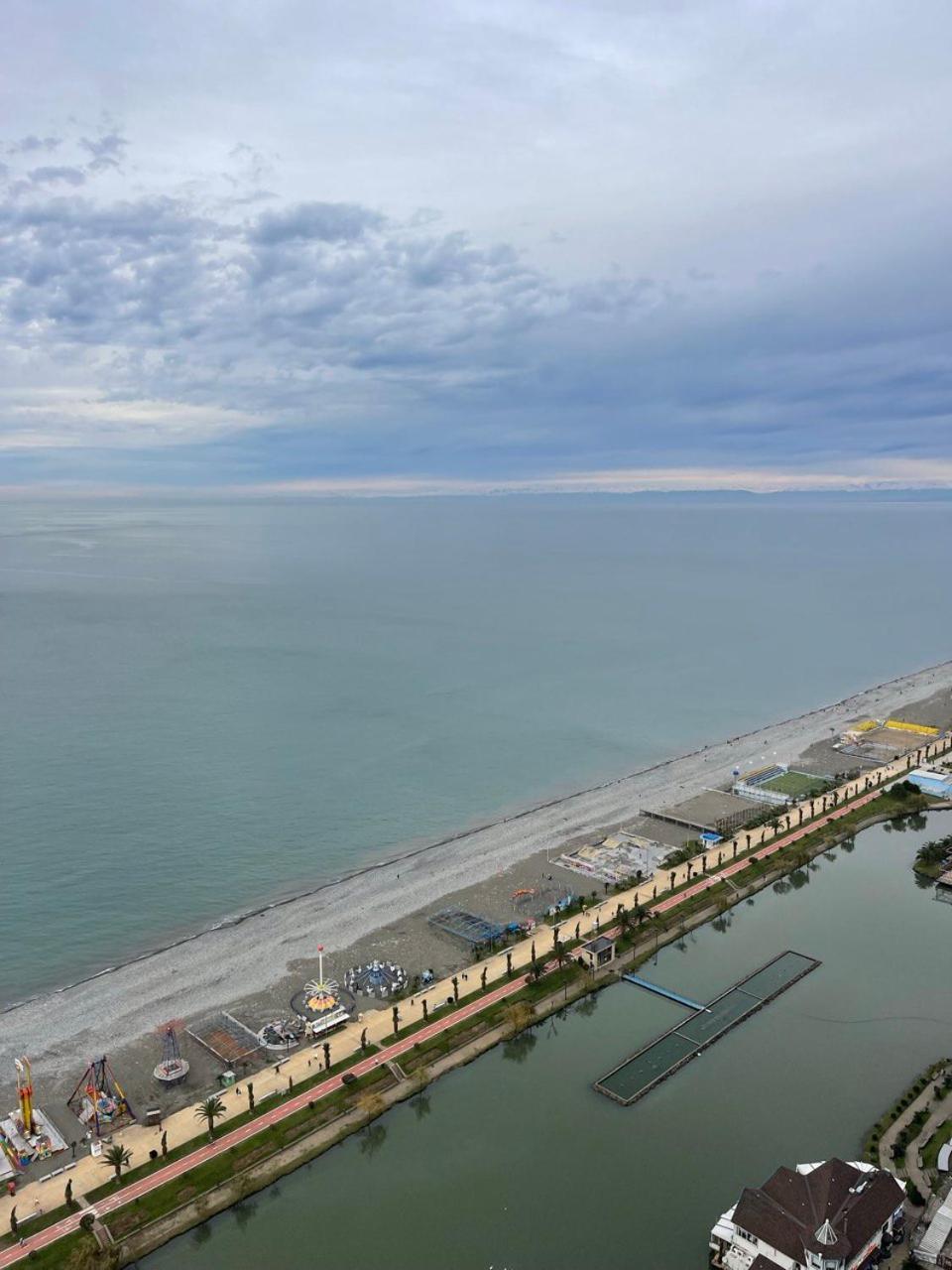 Hotel Orbi City Panorama Towers Batumi Exterior foto